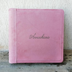 Album per Foto e Ritagli per Bambina Personalizzato - Album Fotografico in Tessuto Scamosciato Rosa Quadrato