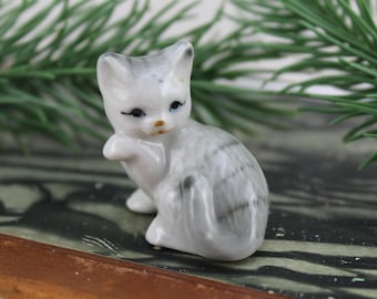 Cat figurines Cortendorf from the 70s vintage. Decoration from Porcelain Antique Collector Home Decor White Sweet Cats Baby