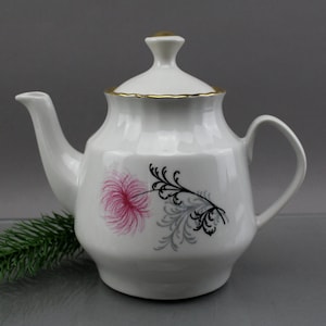 Vintage Porcelain Jug Made in Russia 1975s Coffee Pot Teapot Gold Rim 0.5 Liter