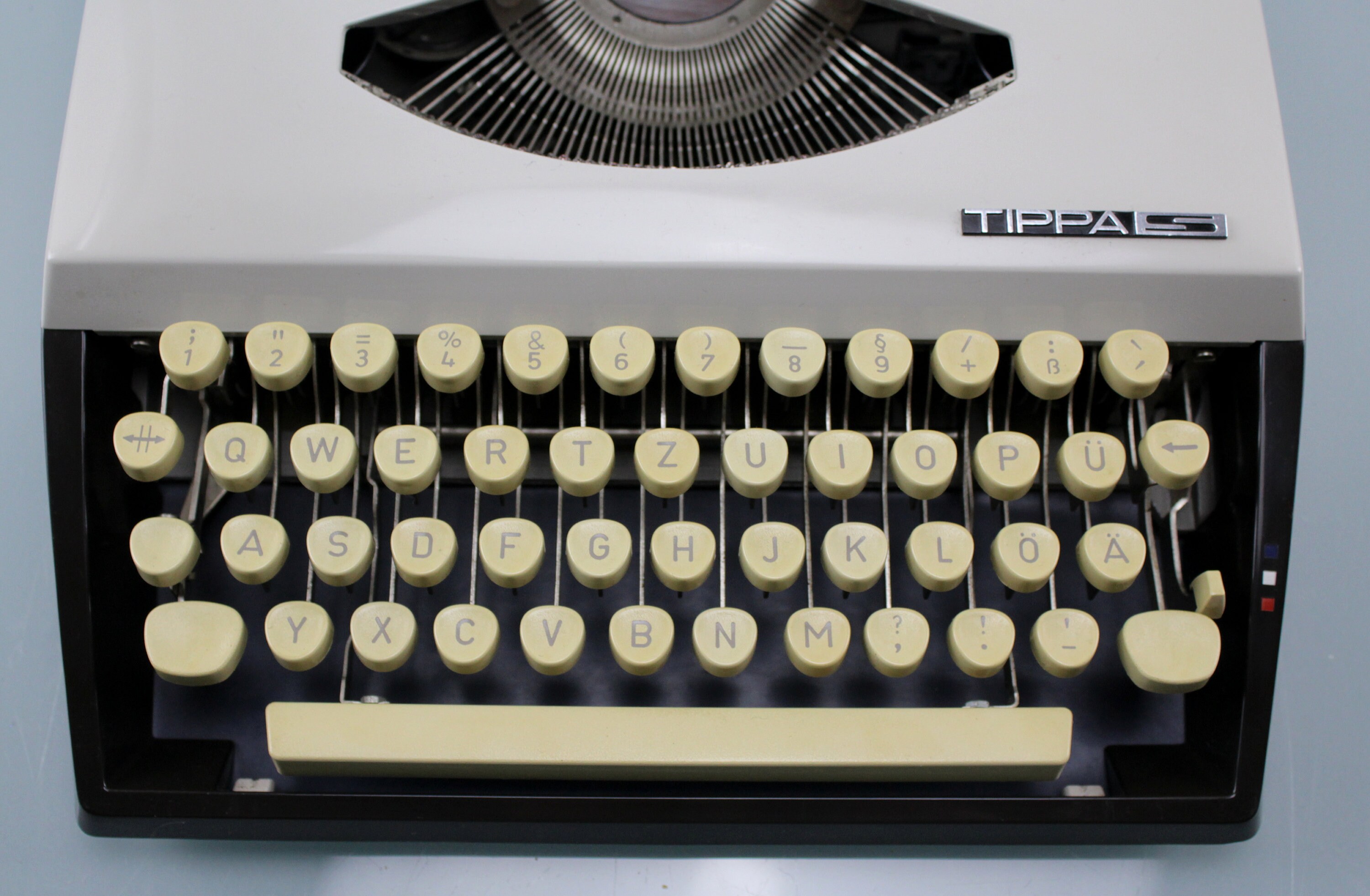Vintage Typewriter Adler TIPPA S Portable Typewriter With Case