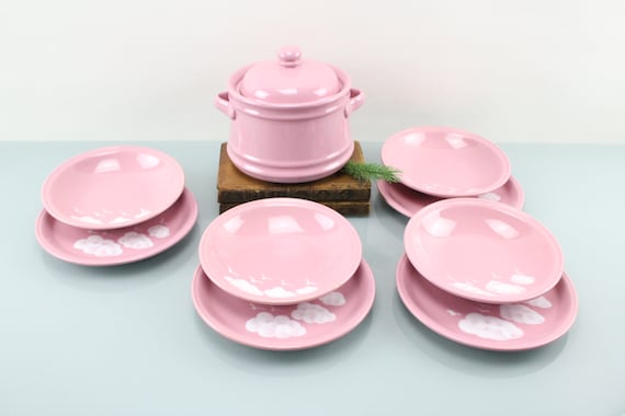 Juego de vajilla vintage de porcelana blanca rosada 4 x platos hondos 4 x platos llanos 1 x plato hondo en un juego de 9 nubes blancas. Etsy Espana