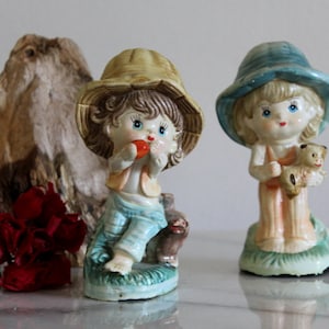 Ceramic figures magical handcraft set of 2 pieces girl and boy display case figure