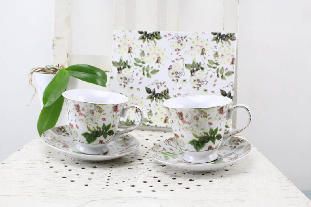 Vintage. Yamasen Precious Japanese Tea Cup Set With Saucers. 24 Gold