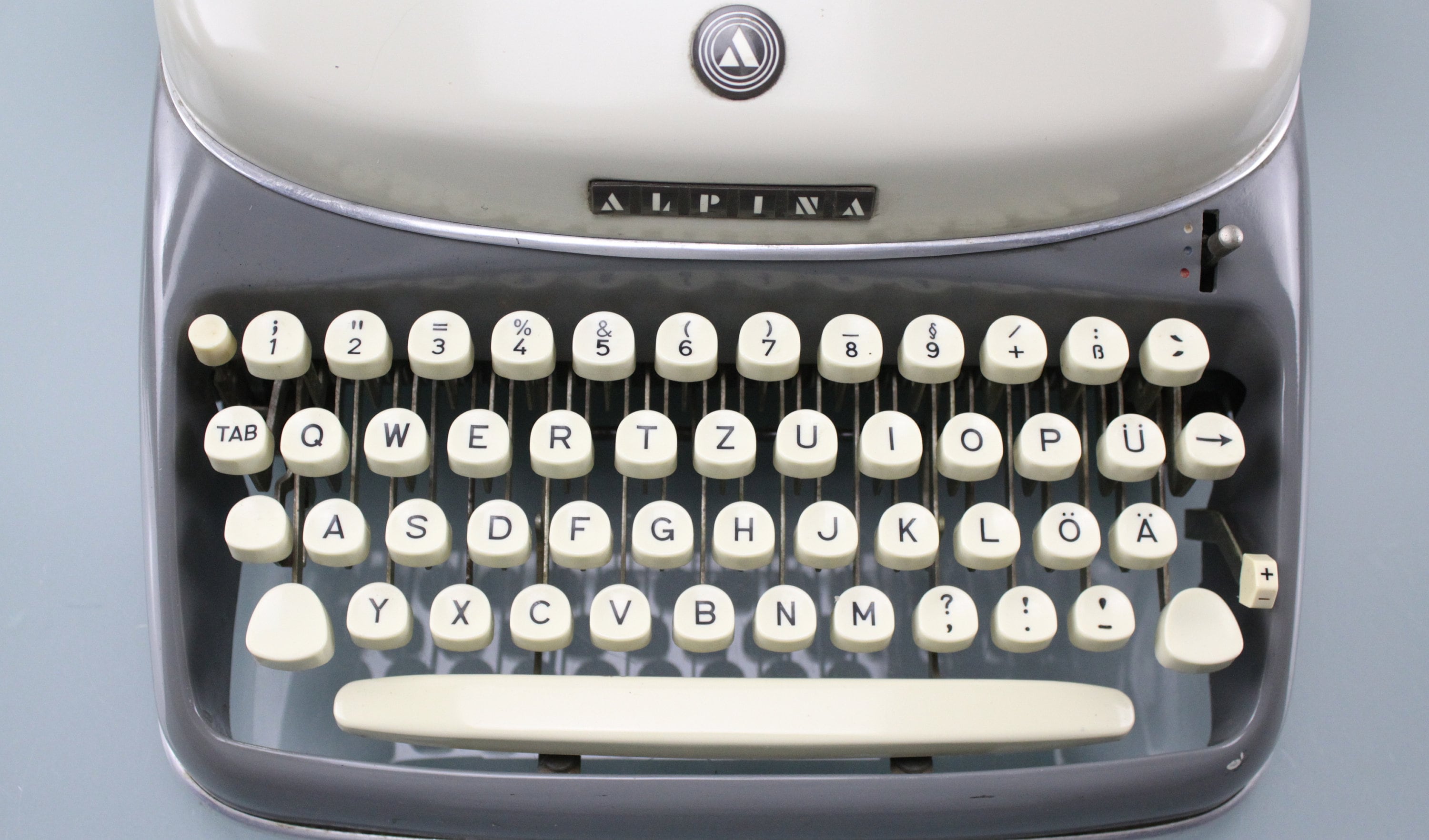 Typewriter ALPINA Functional Typewriter Office Equipment Office