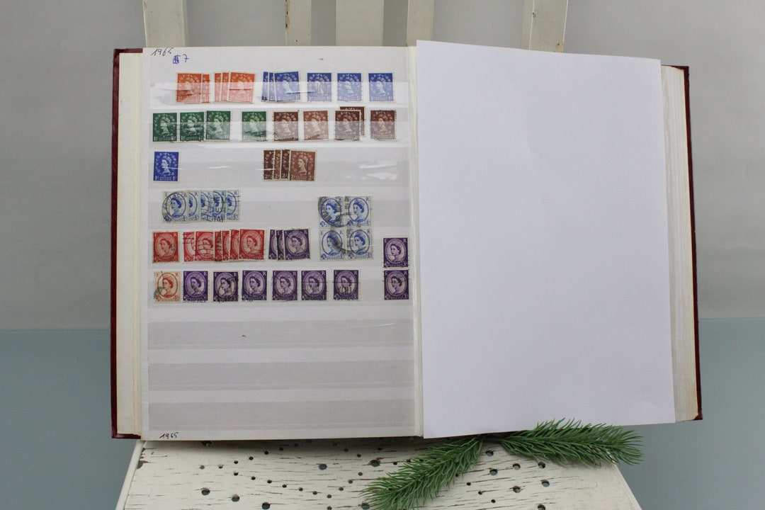 Stamp Collection 53 Pieces Great Britain England Queen Elisabeth II