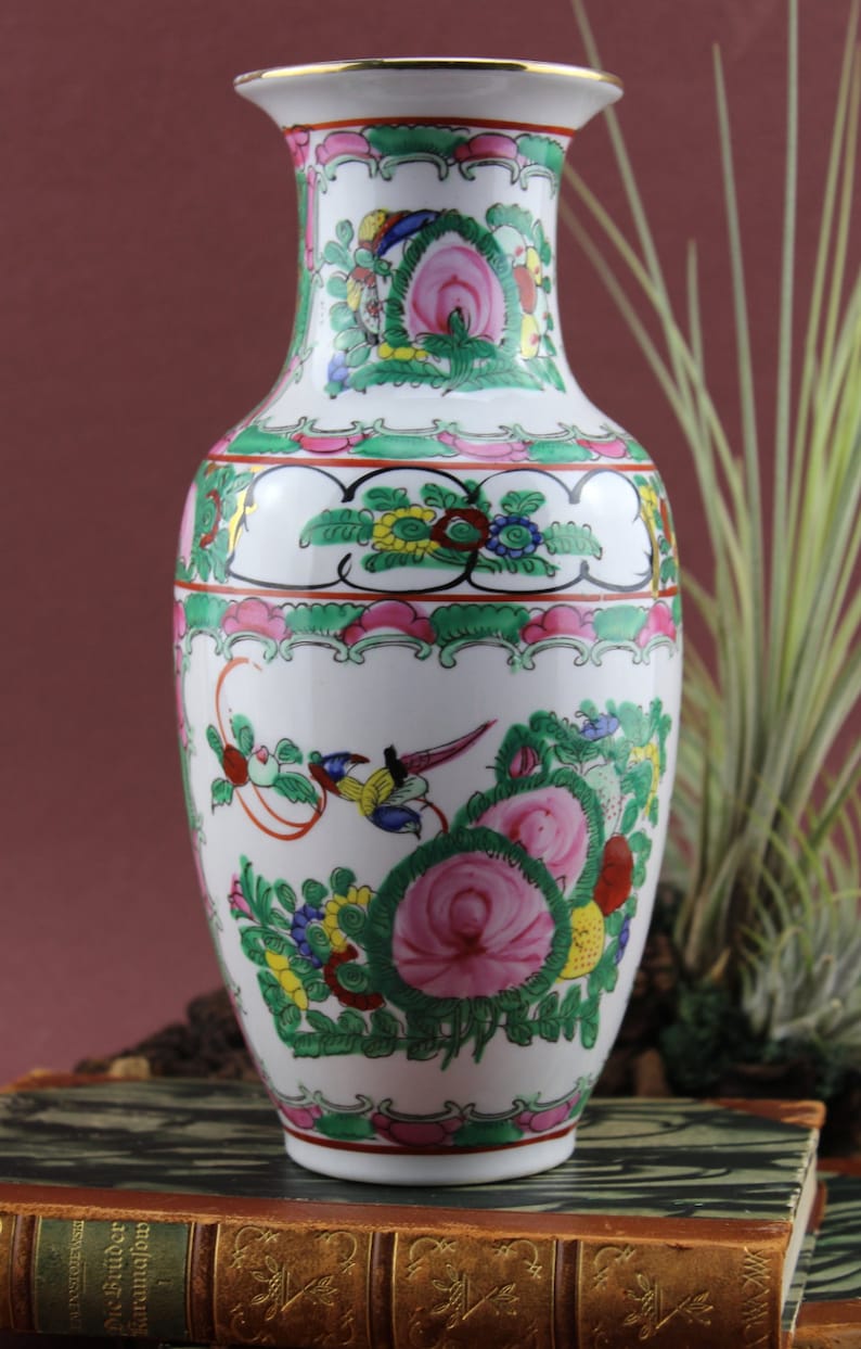 Vintage JingDeZhen Porcelain Vase Set Hand Paint Made in China Precious Piece Flower Vase image 2