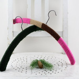 2 pieces of retro coat hangers from the 50s with fabric cover wool handmade mid century knitted