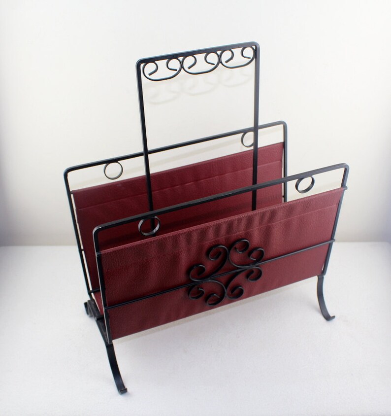 Vintage Magazine Newspaper Rack Made of High Quality Leather and Metal