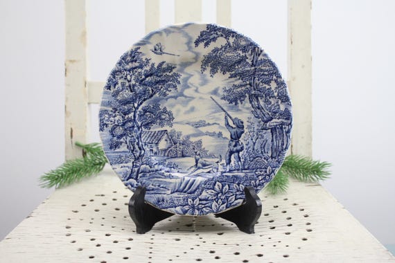 Englisches Porzellan Teller von Myotts Country Life Hand Engraved English Scenes Fine Staffords Hire Ware Made in England