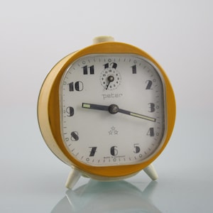 Vintage alarm clock table clock by Peter mechanical with hand winding Made in Germany