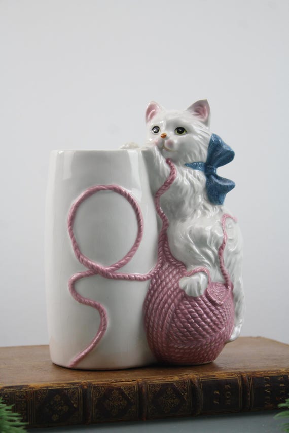 陶器 猫の置物(70)