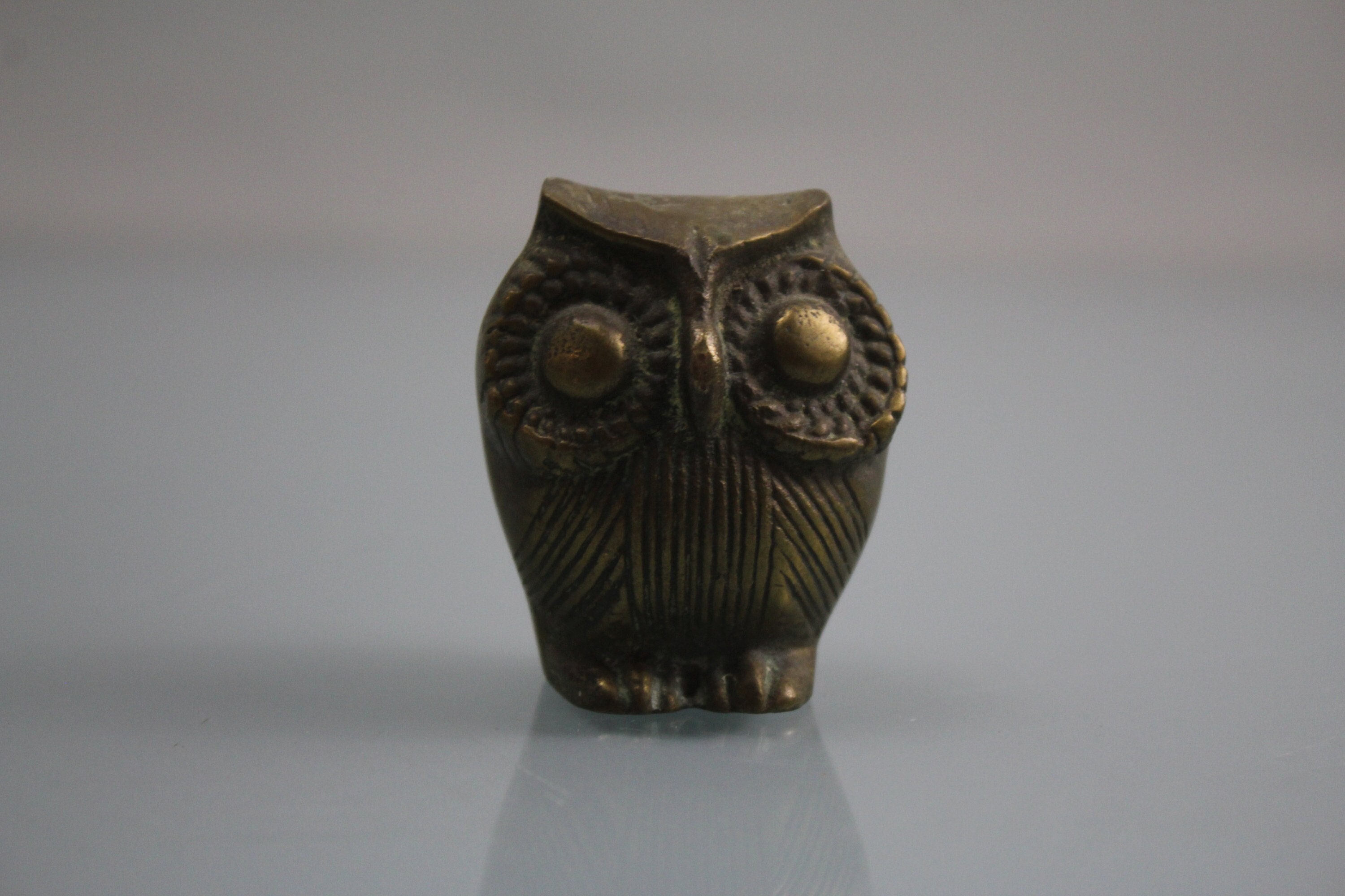 Vintage brass owl figurine Mid Century brass showcase figurine brass decoration 60s