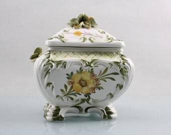 Vintage . Ceramic jar storage box antique candy dish bowl with lid handmade Made in Italy