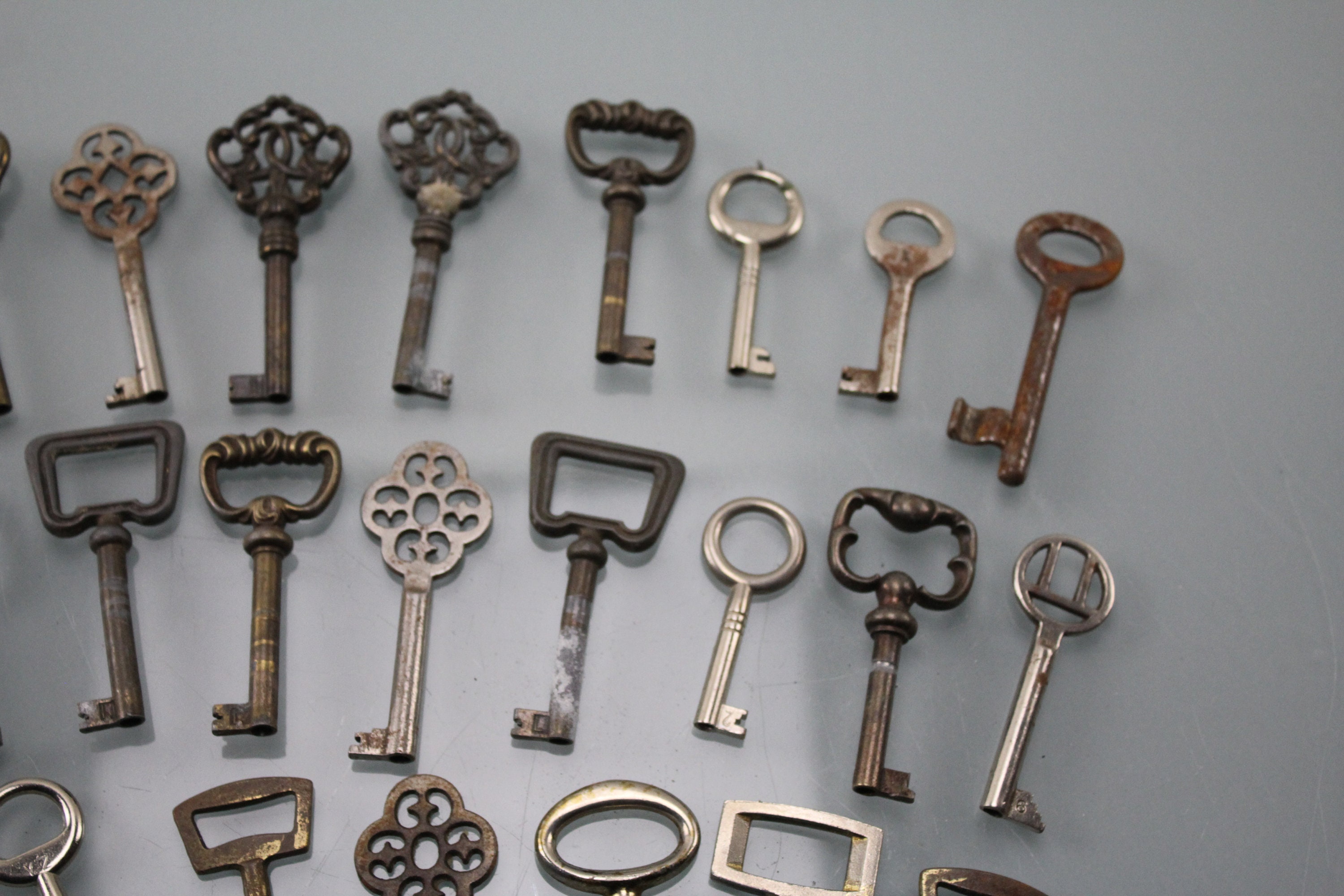Schlüssel alt, nachgefertigt nach altem Muster, Eisen blank, alte Schlüssel  antike 2121/70