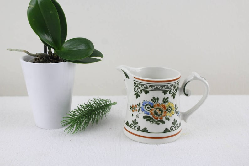 Villeroy & Boch Alt Amsterdam Milk Jug German Top Porcelain Country