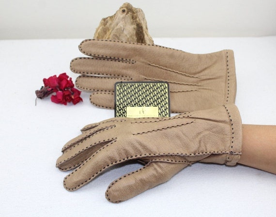 Vintage 1950s Real Leather Gloves Green Size 8 Wo… - image 1