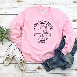 Cabot Cove Sweatshirt, Murder She Wrote Sweatshirt, Jessica Fletcher Sweatshirt, Cabot Cove Maine Shirt, Murder Mysteries Shirt, Maine Shirt bild 4