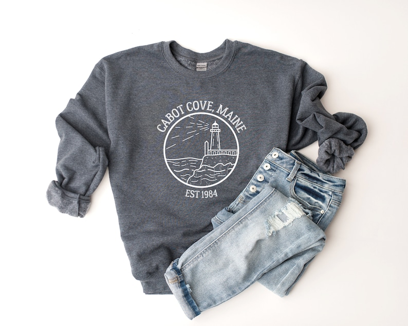 Cabot Cove Sweatshirt, Murder She Wrote Sweatshirt, Jessica Fletcher Sweatshirt, Cabot Cove Maine Shirt, Murder Mysteries Shirt, Maine Shirt bild 3