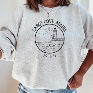 Cabot Cove Sweatshirt, Murder She Wrote Sweatshirt, Jessica Fletcher Sweatshirt, Cabot Cove Maine Shirt, Murder Mysteries Shirt, Maine Shirt bild 1