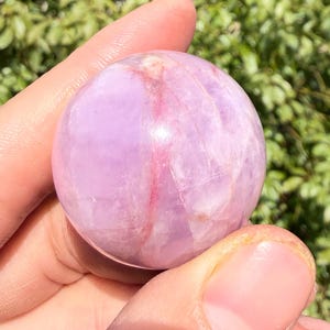 Natural Kunzite Sphere Carving,Handcrafted Carved Crystal Ball,Healing Crystal,Home Decor
