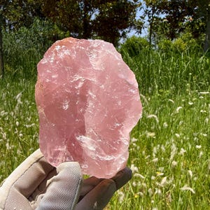 0.79lb roher roher Rosenquarz-Chunk, ethisch hergestellter Kristall