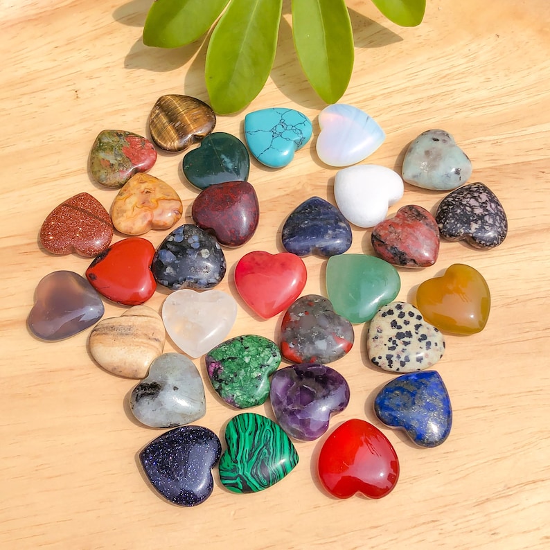 31 Choice 20mm Mini Heart Crystal,Small Puffy Heart Gemstone,Quartz Crystal Heart Beads,Crystal Gift,Healing Stone,Pocket Stone Random Stone