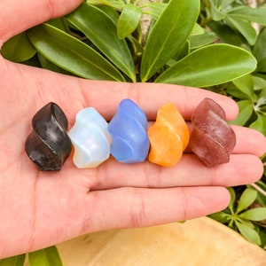 9 Choice 1.2Inches Stone Crystal Flame,Natural Gemstone Flame,Opalite/Obsidian/Sodalite Home Decor,Energy Healing Crystal,Reiki Chakra