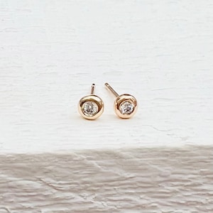9ct solid gold and diamond studs