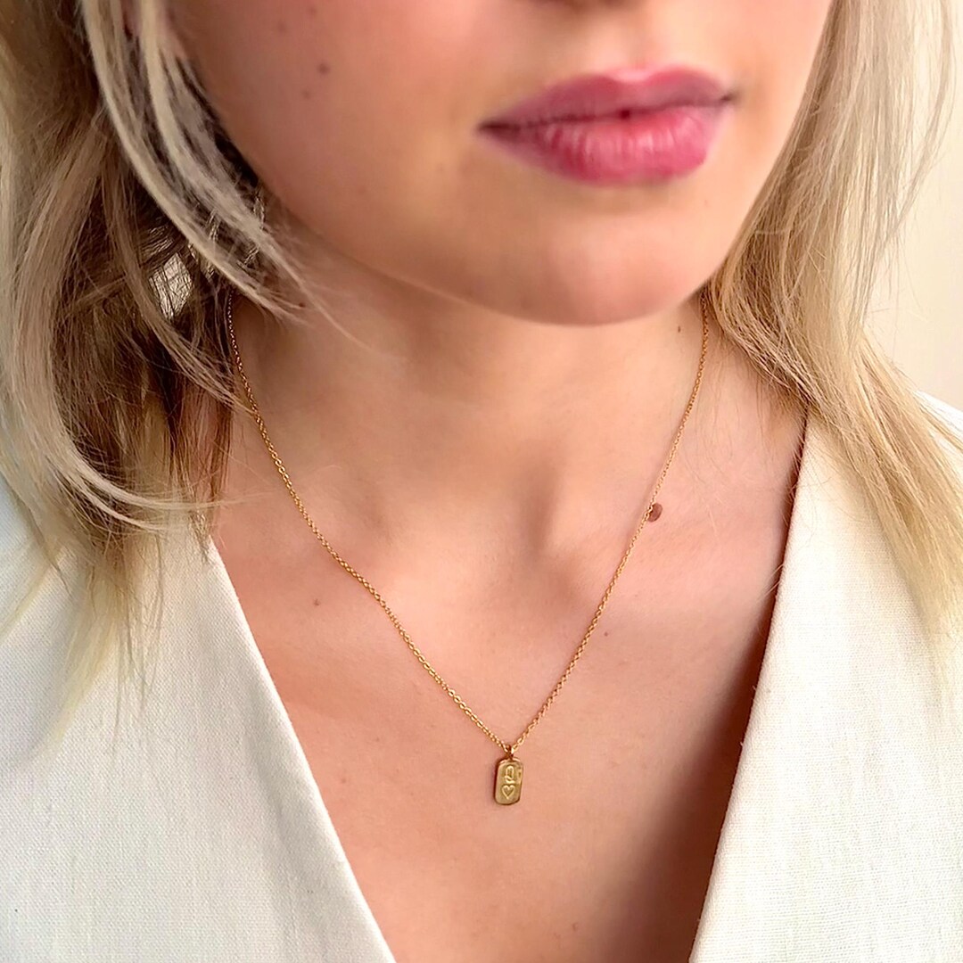 Gold Queen of Hearts Mini Tag Necklace