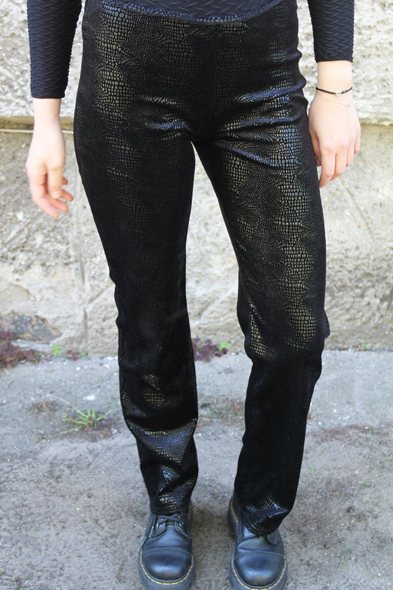 Vintage black snake animal pattern shiny trousers 90s vintage size M