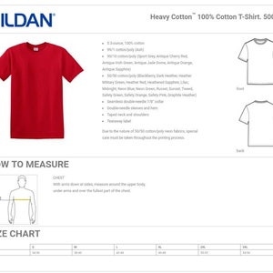 Puede incluir: Una camiseta Gildan Heavy Cotton 100% algod&oacute;n. 5000 de color rojo. La camiseta es un modelo b&aacute;sico de cuello redondo y mangas cortas. La tabla de tallas muestra las medidas del pecho en pulgadas para las tallas S, M, L, XL, 2XL y 3XL.