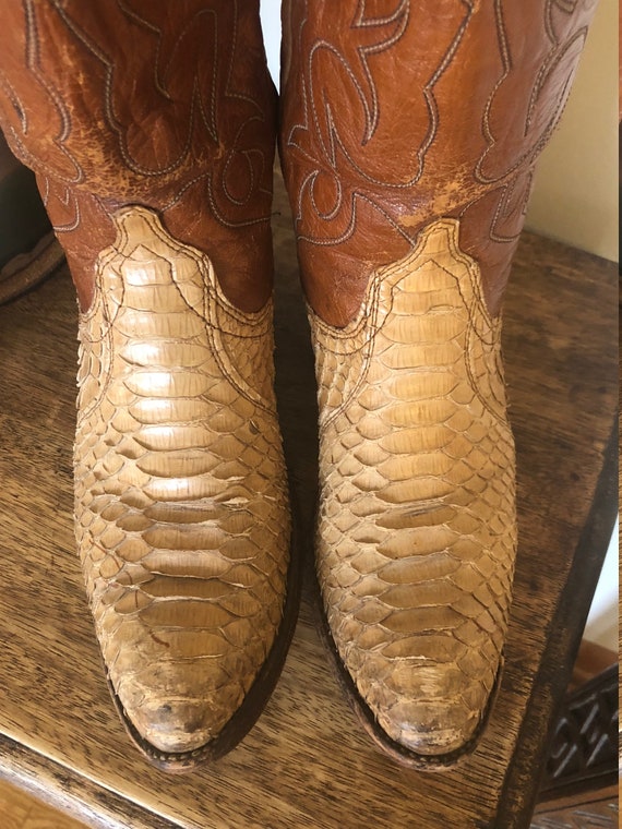 snakeskin cowboy boots womens