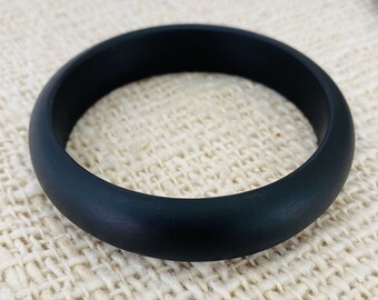 Resin Classic Bangle Matt Black