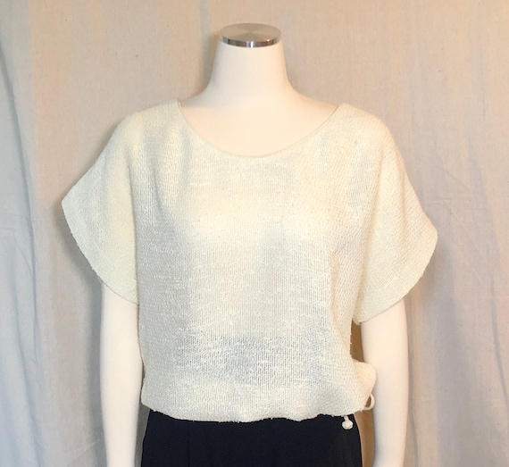 70s 80s Cream Drawstring Top M - image 1