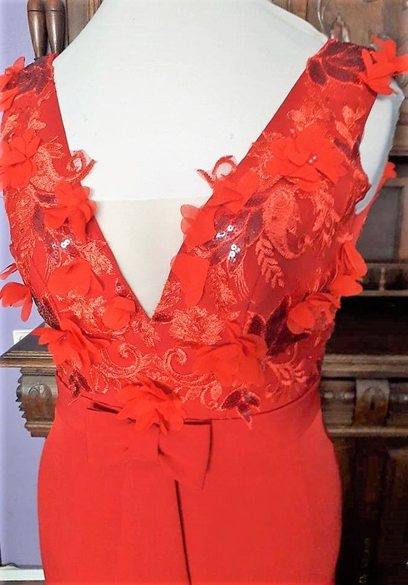 Short red dress with lace corset