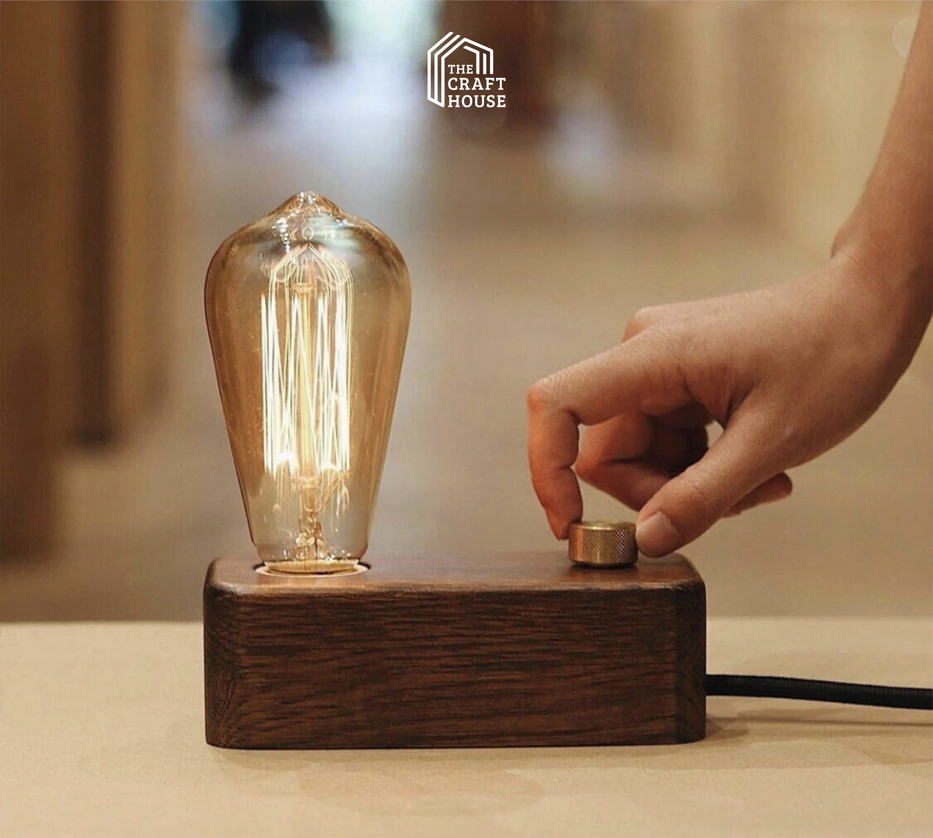 Helyo Light - La lampe d'intérieur connectée, compacte et