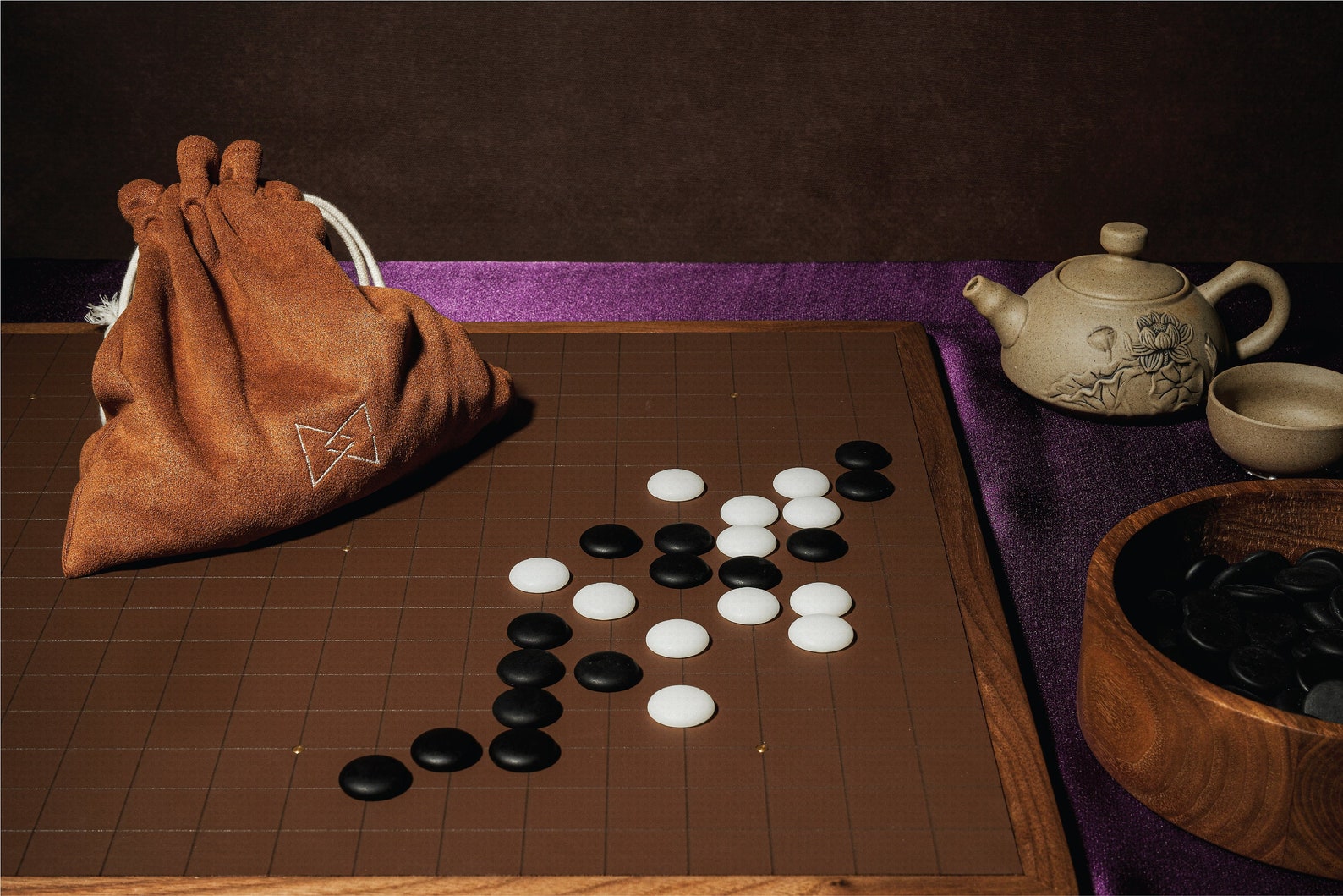 Go Board Game With Wooden Bowls and Stones - Go Chess Set - Japanese Go ...