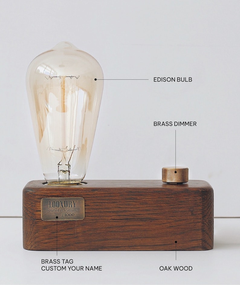 Kleine Lampe aus Holz, industrieller minimaler Stil, rechteckige renovierte Holz-Schreibtischlampe, Tischlampe, kostenloser personalisierter Anhänger, personalisiertes Geschenk SET WITHOUT BULB