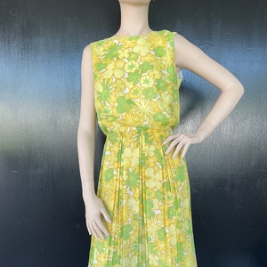 1960s Green and Yellow Print Tunic and Pants Set
