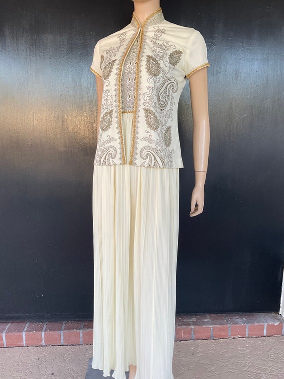 1970s cream Alfred Shaheen dress - image 7