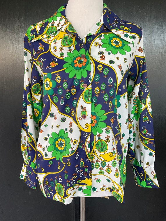 1970s blue, white and yellow blouse