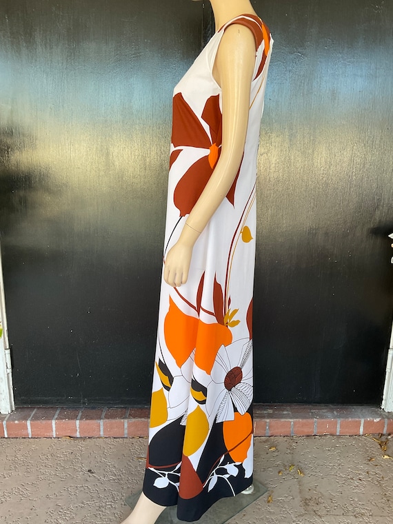 1970s white and orange Malihini dress - image 6