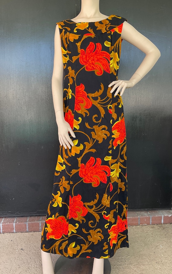 1970s Orange, gold and black Waltah Clarke’s dress