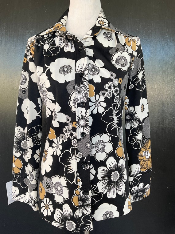 1970s black and white I. Mohilef blouse