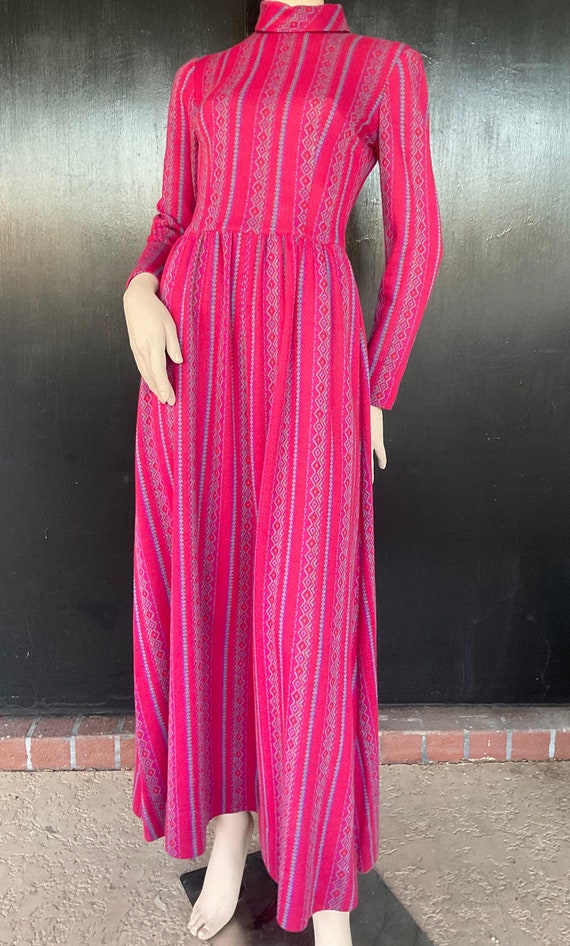 1970s magenta dress