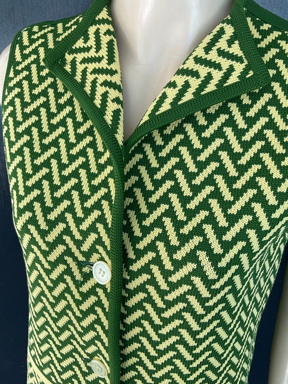 1960s green and cream two piece sweater set - image 4