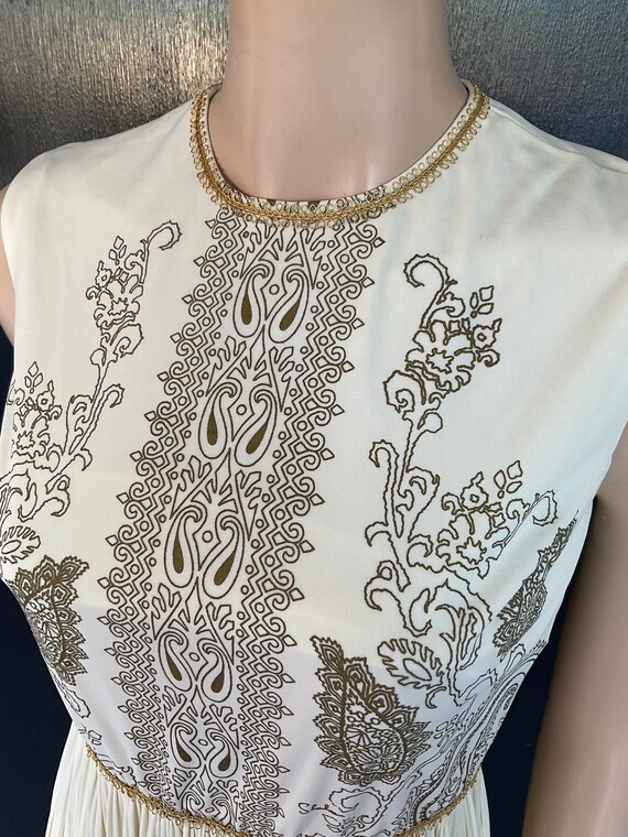 1970s cream Alfred Shaheen dress - image 2