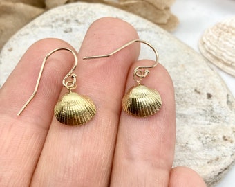 Gold Scallop Shell Earrings, Gold Nature Earrings, Gold Shell, Handmade Earrings, Valentine Gift, Wife, Mother
