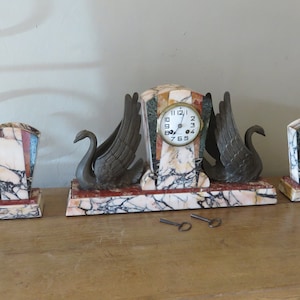 Art Deco Marble/granite clock / French Marble clock with Vases / French Art Deco clock with 2 black Swans / Fully serviced and working