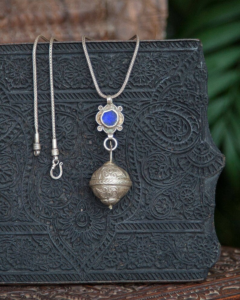 Perfume Pendant Necklace Antique Berber Silver And Enamel Image 0